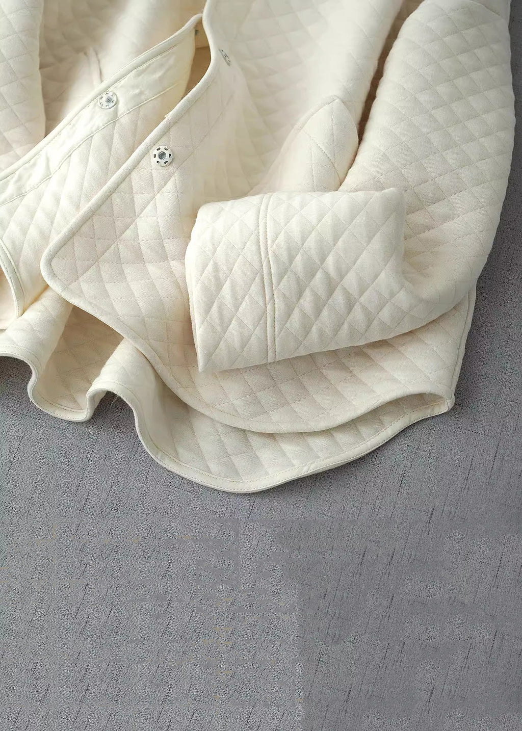 Beautifully Finished Coat in a Timeless Design