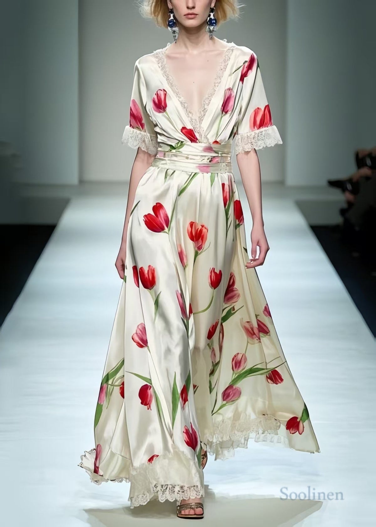 Beautifully Crafted Dress in a Classic Style