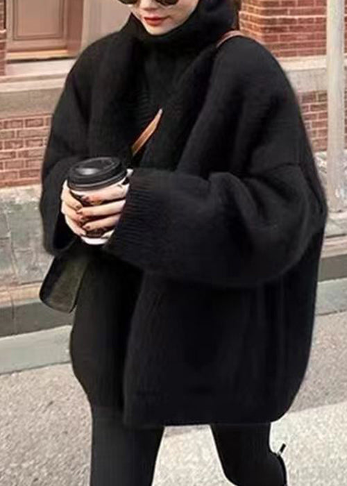 Classic Vintage Cardigan with a Flattering Fit