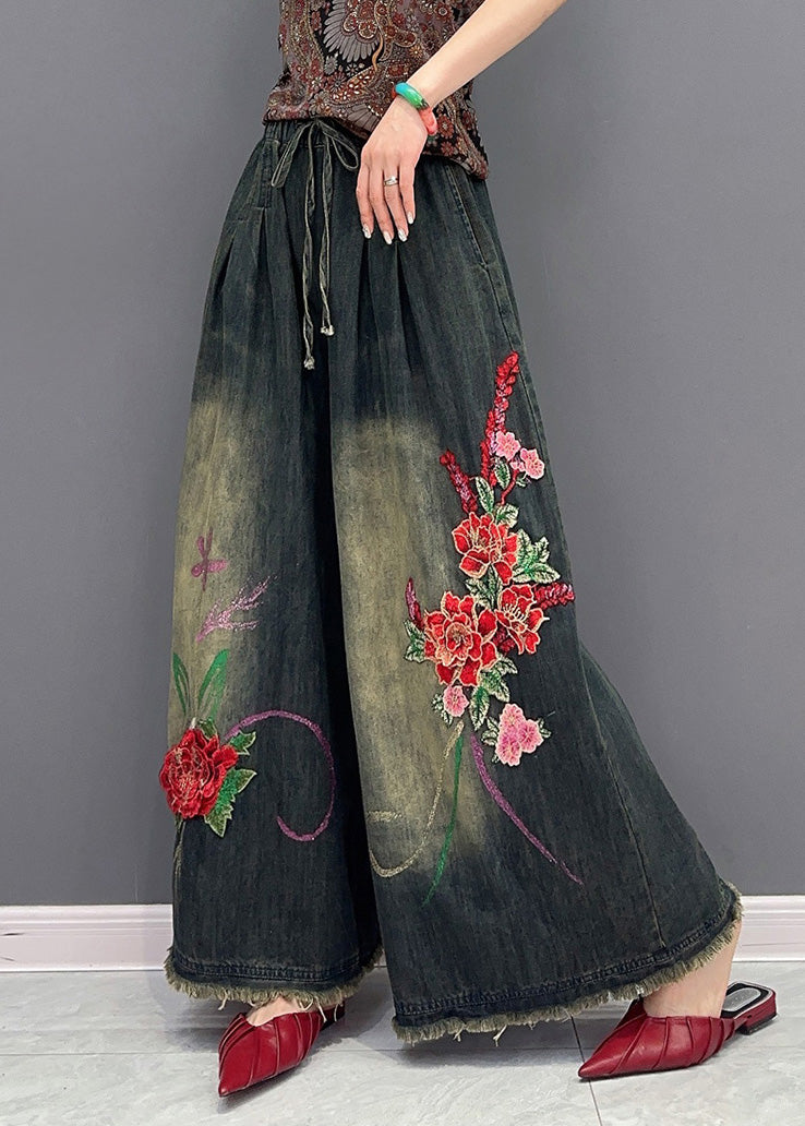 Classic Vintage Pants with a Flattering Fit