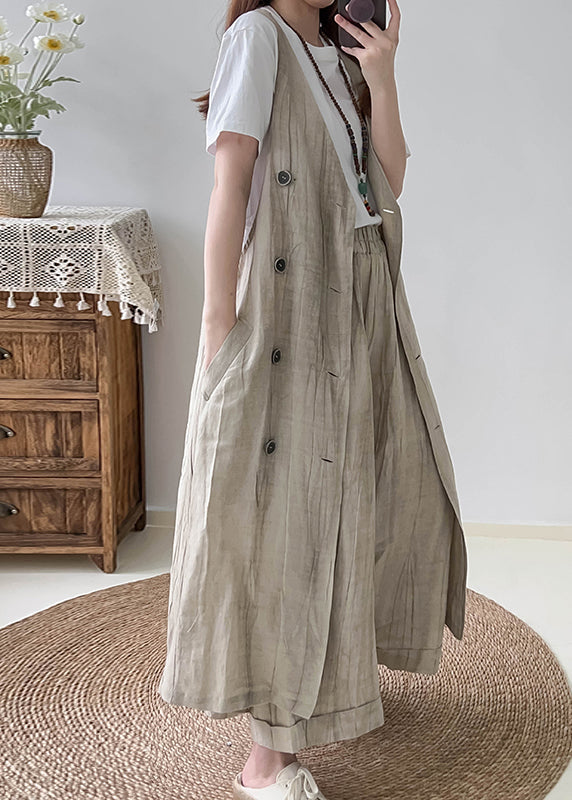 Gracefully Styled Garment for Any Occasion