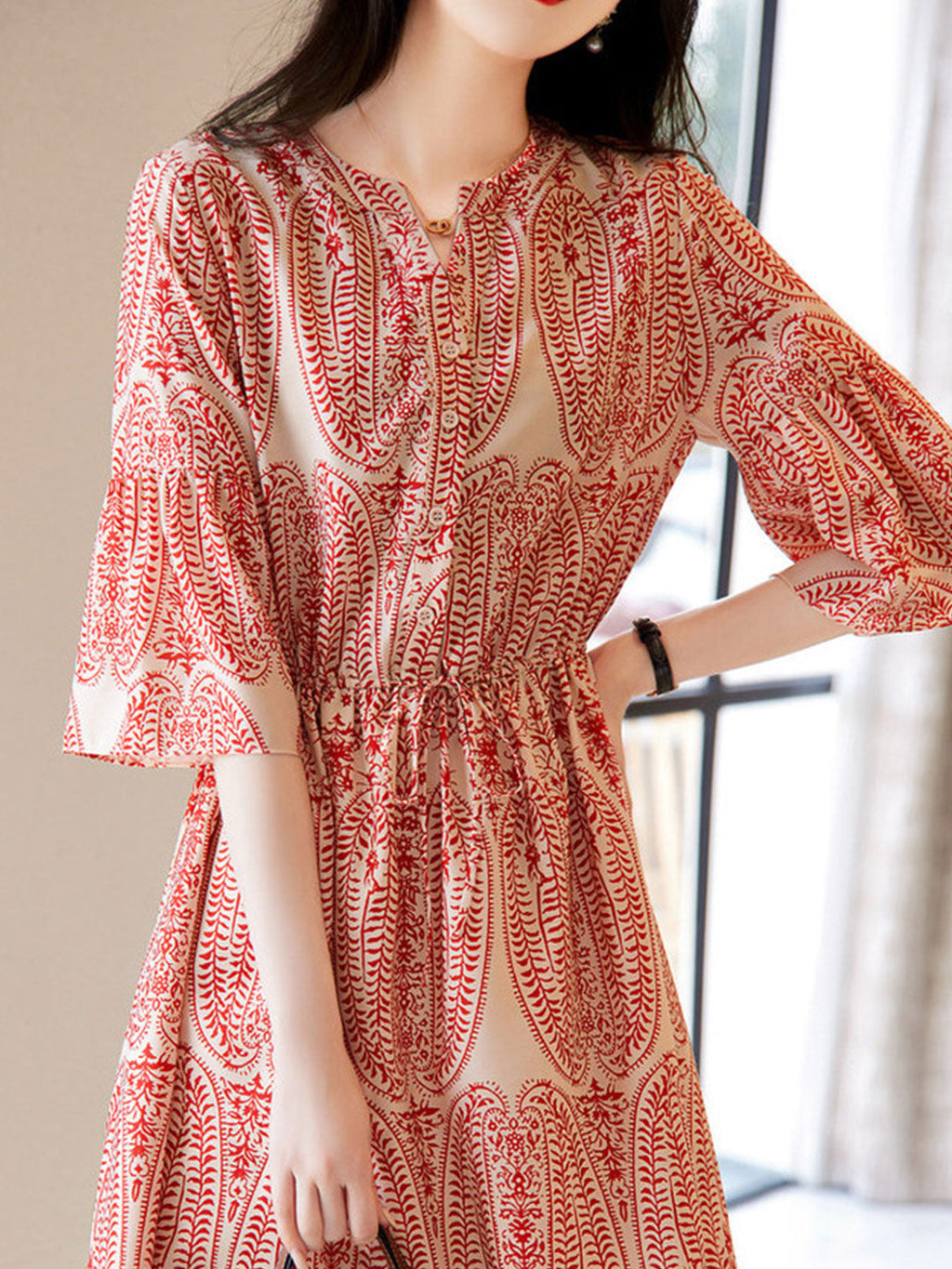 A Vintage Style Dress with Delicate Timeless Details