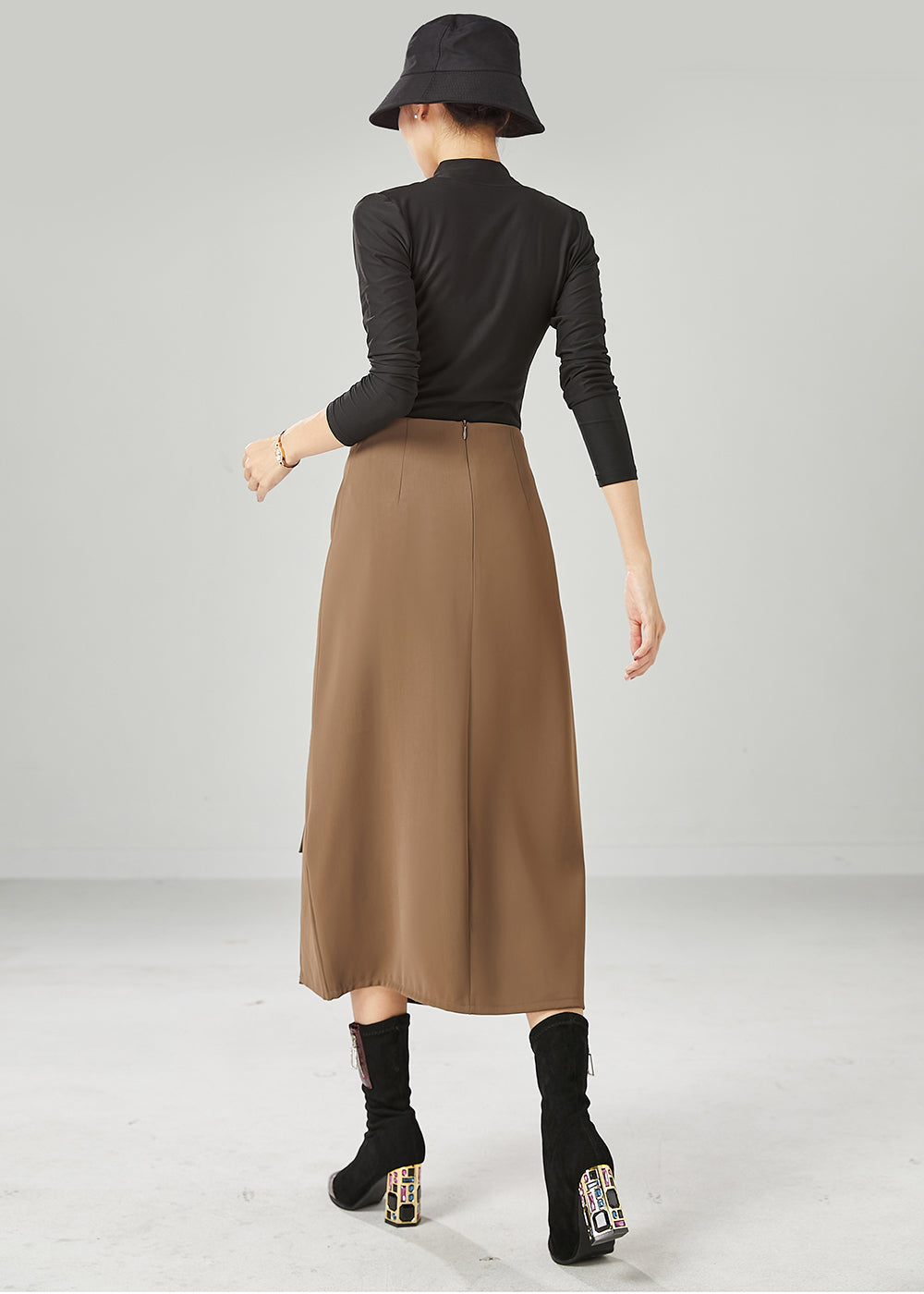 Beautifully Finished Garment in a Timeless Design