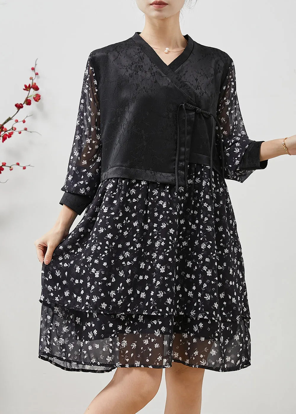 Gracefully Styled Dress for Any Occasion