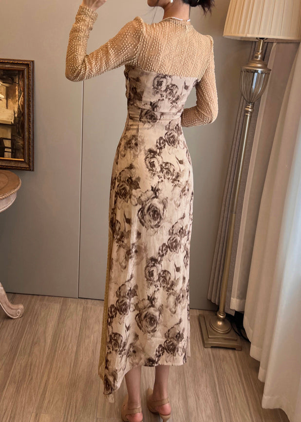 Well Tailored Dress with a Graceful Silhouette