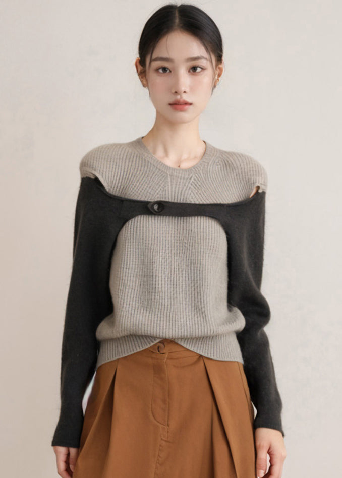 Well Tailored Top with a Graceful Silhouette