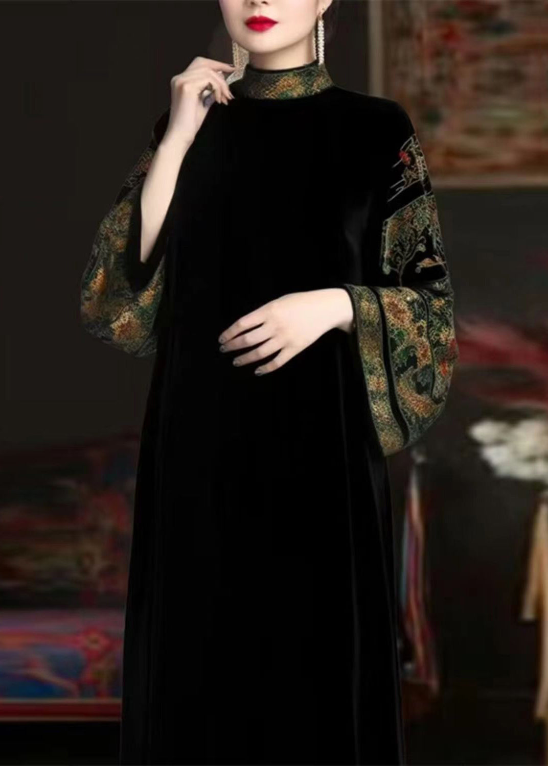 A Vintage Style Dress with Delicate Timeless Details