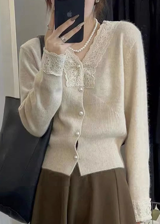 Polished Coat with an Effortless Classic Look