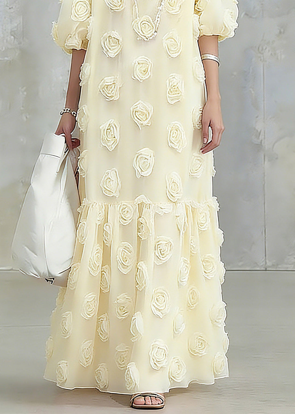 Beautifully Finished Dress in a Timeless Design