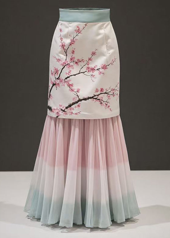 Well Tailored Garment with a Graceful Silhouette