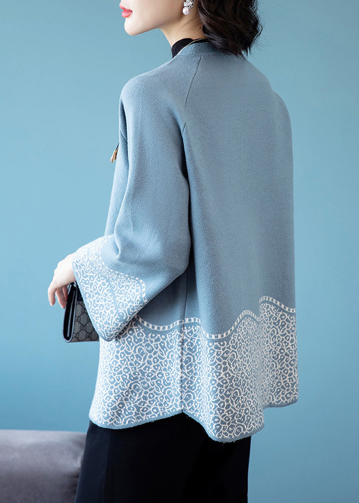 A Vintage Style Coat with Delicate Timeless Details