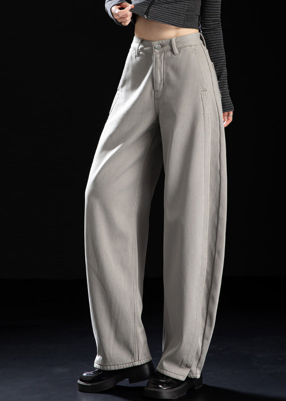 Sophisticated Pants with a Clean Classic Look