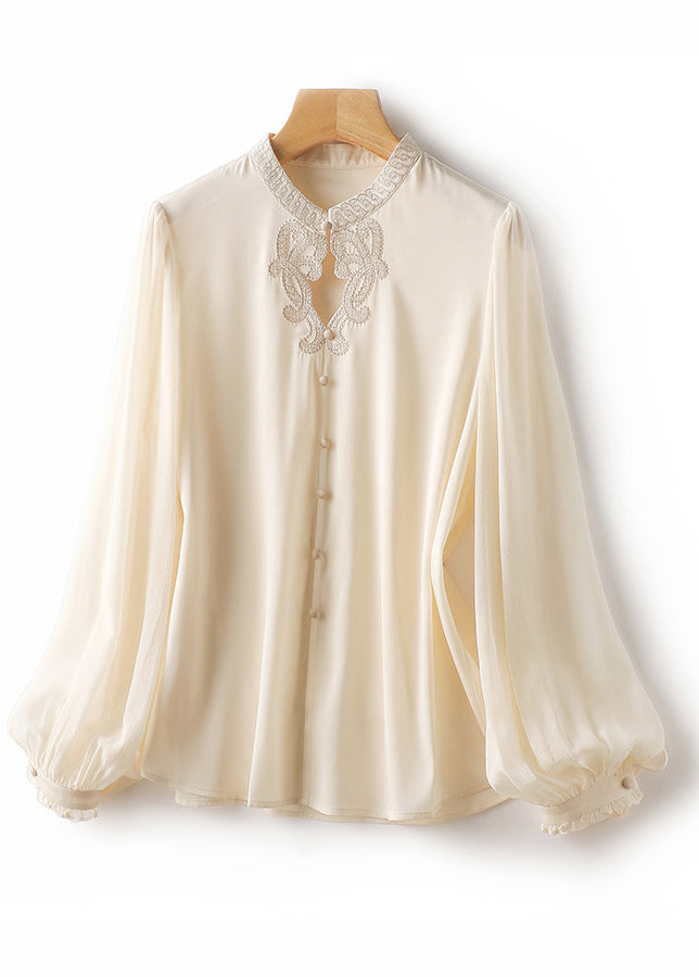 Beautifully Finished Shirt in a Timeless Design