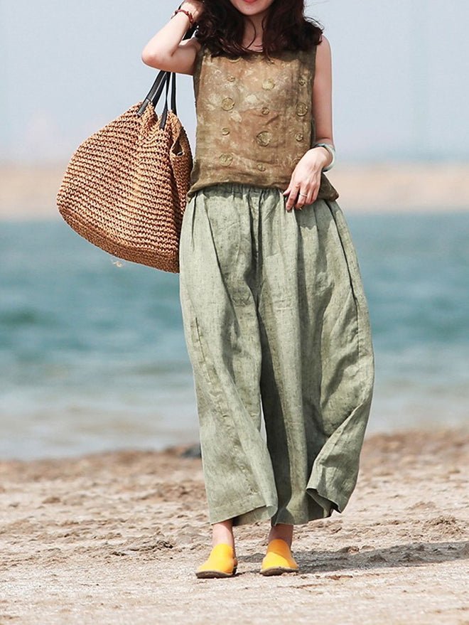 Well Tailored Pants with a Graceful Silhouette