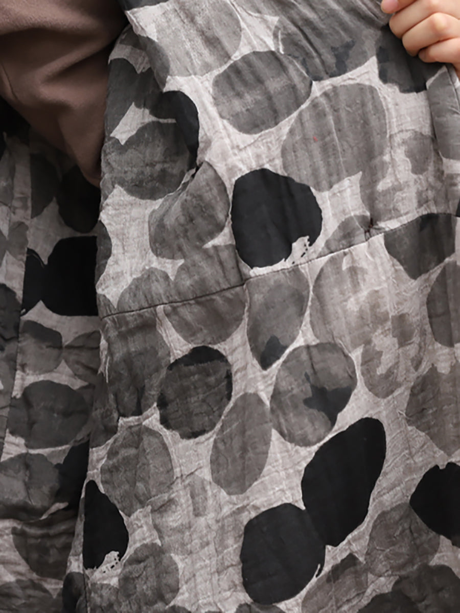 Gracefully Styled Coat for Any Occasion