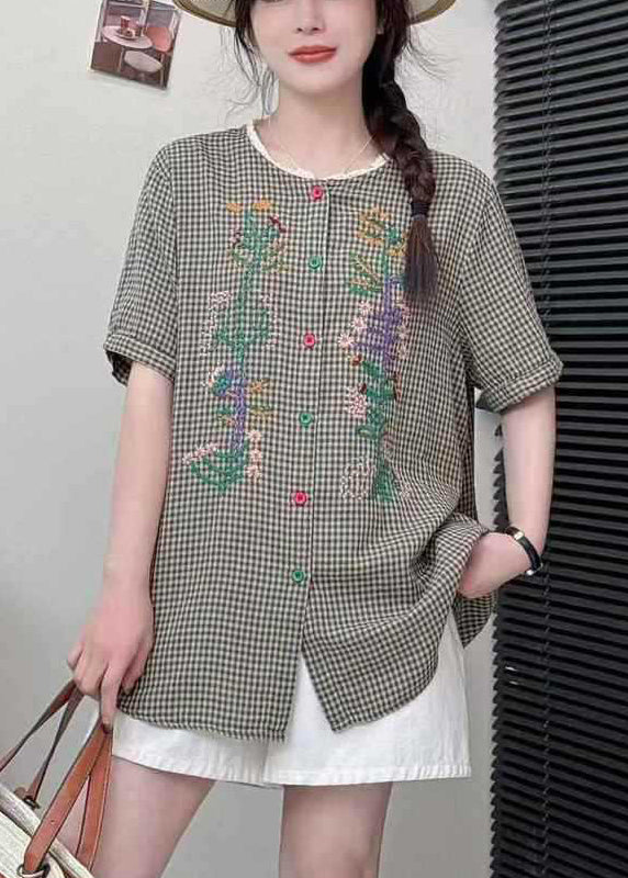 Effortlessly Elegant Blouse with a Timeless Design