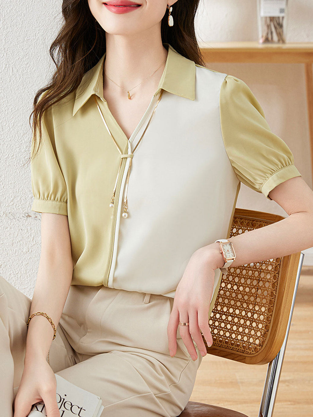 Classic Vintage Shirt with a Flattering Fit