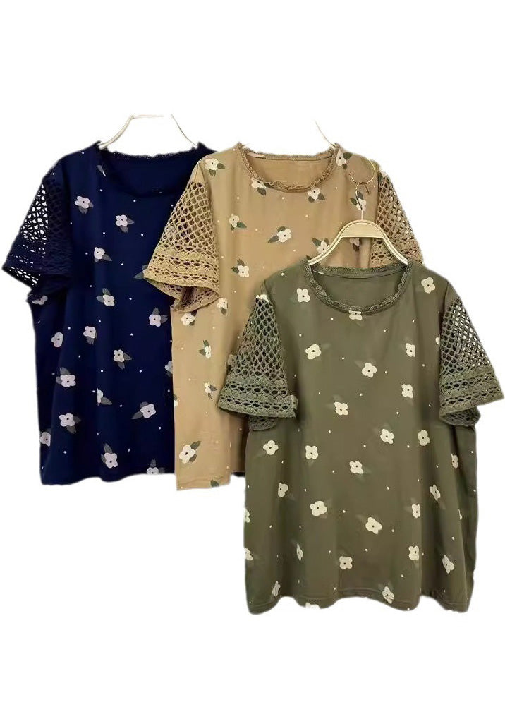 A Vintage Style Top with Delicate Timeless Details