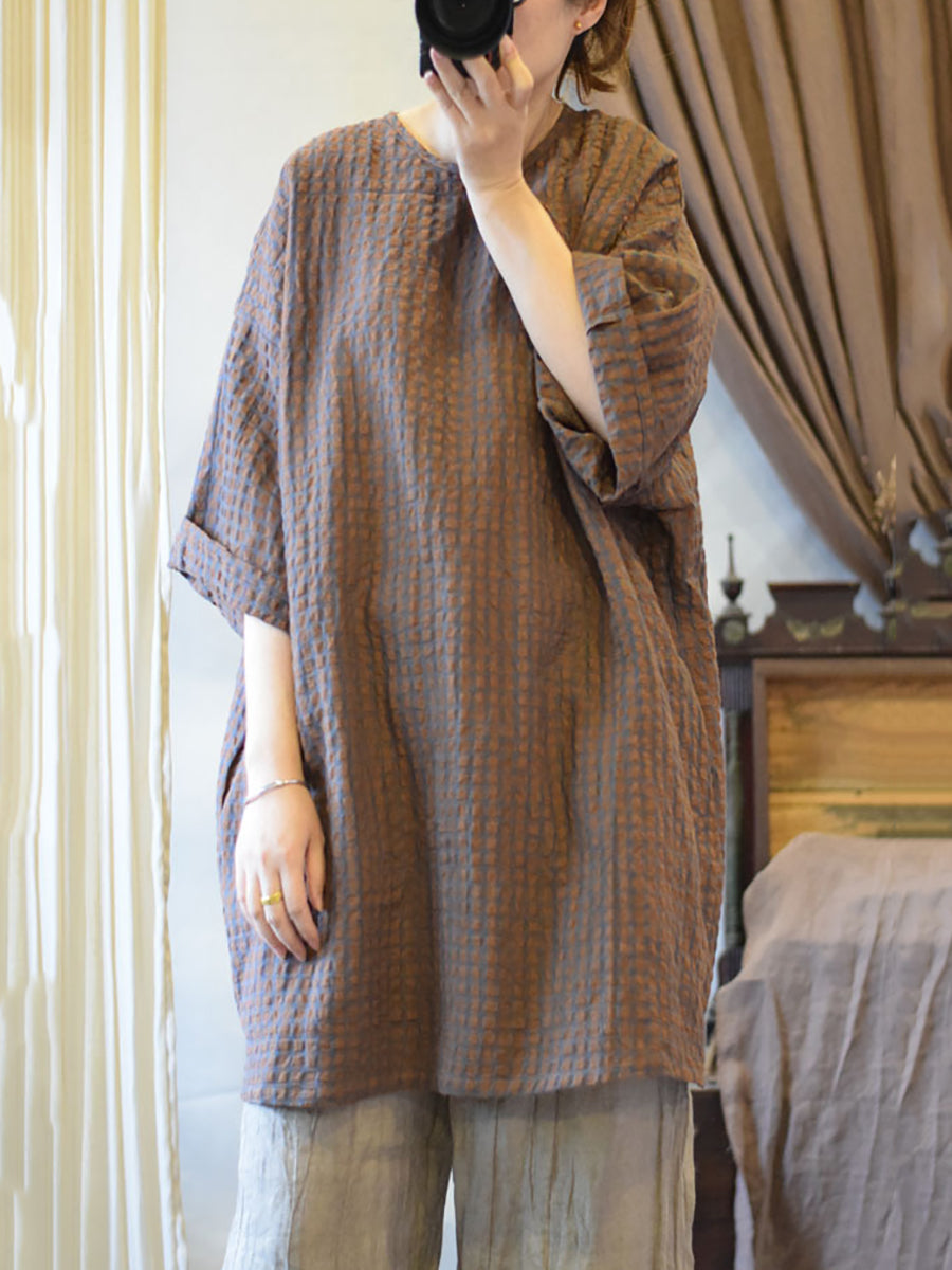 Classic Vintage Shirt with a Flattering Fit