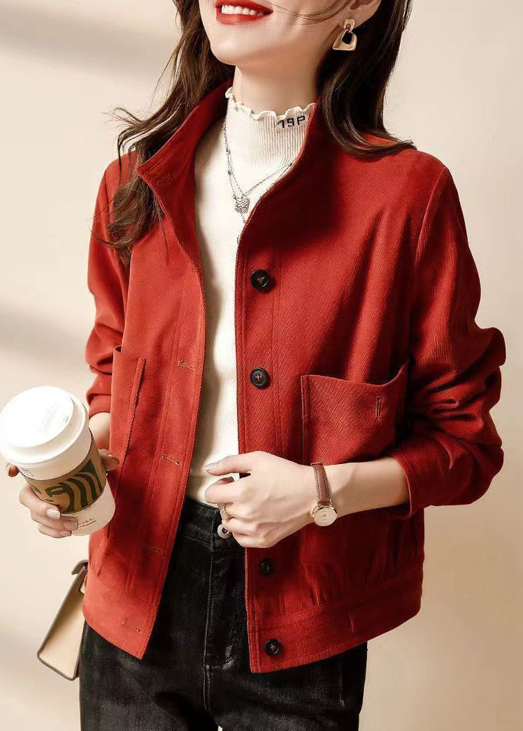 Effortlessly Elegant Coat with a Timeless Design