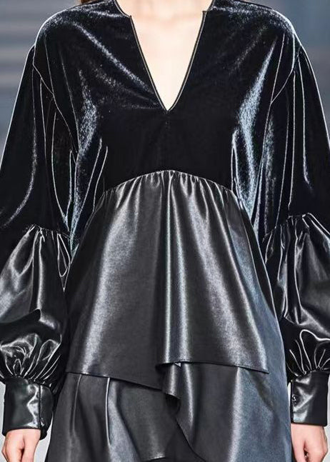A Vintage Style Top with Delicate Timeless Details