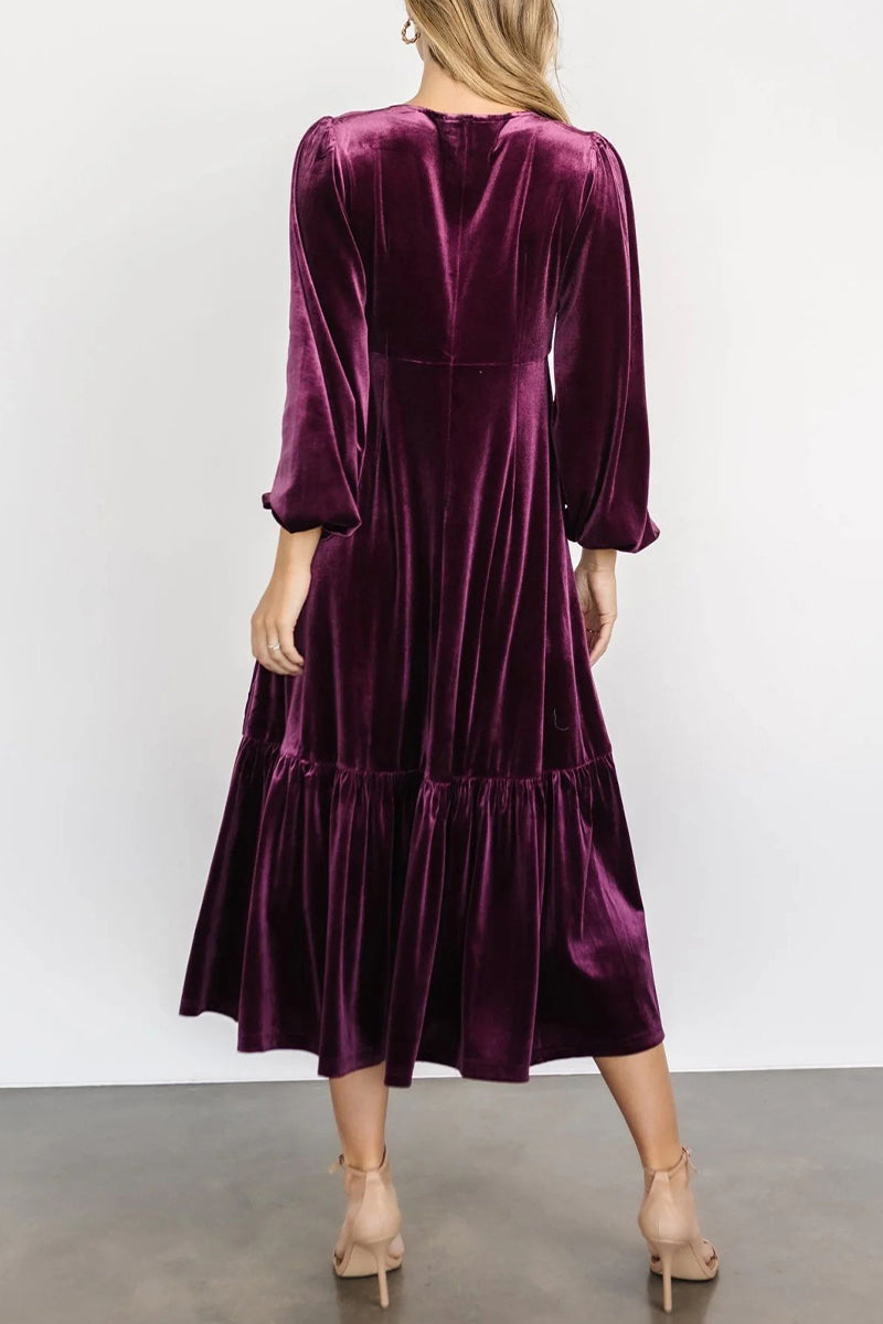 Beautifully Crafted Dress in a Classic Style