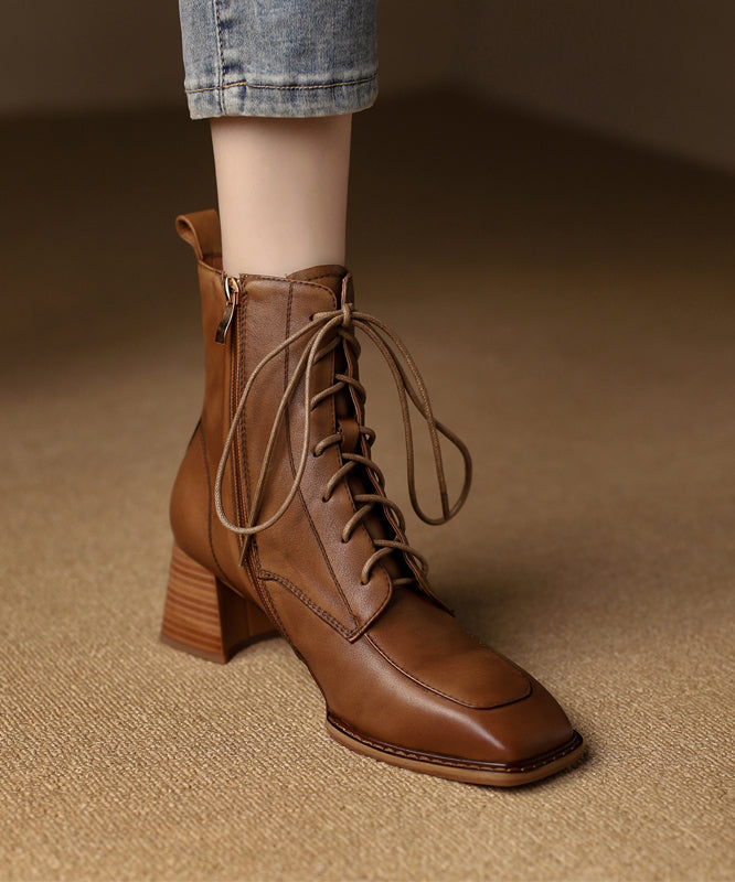 Graceful Orthopedic Boots for Modern Look