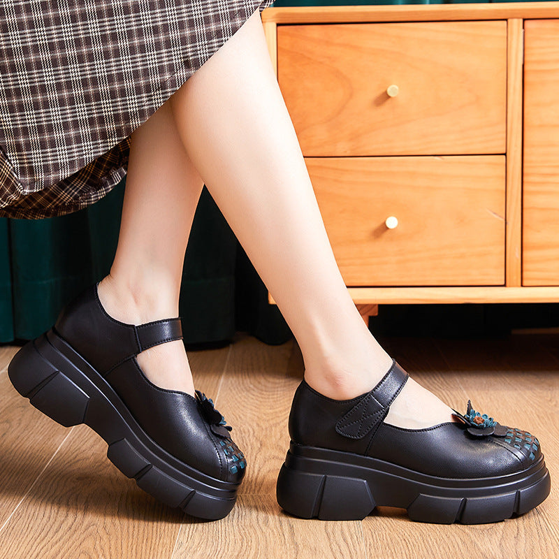 Classic Orthopedic Shoes with Timeless Style
