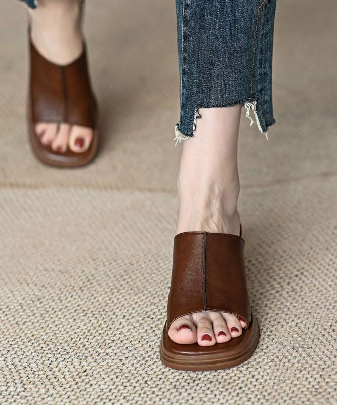 Chic Orthopedic Sandals with Unique Design