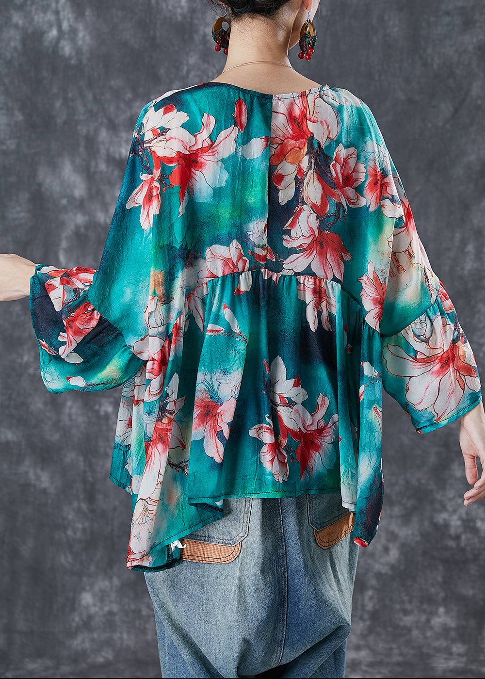 Polished Top with an Effortless Classic Look