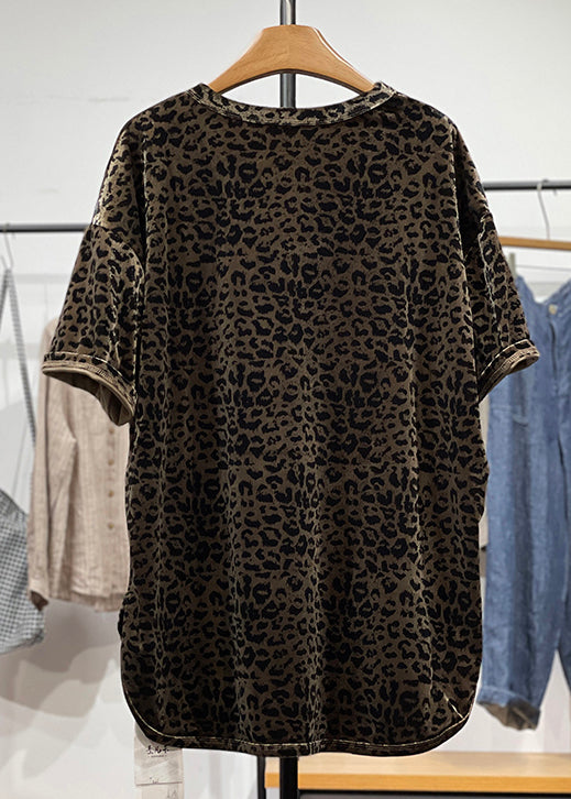 Sophisticated Shirt with a Clean Classic Look