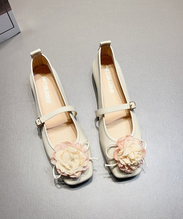 Graceful Orthopedic Shoes for Modern Look