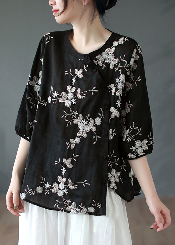 Well Tailored Shirt with a Graceful Silhouette
