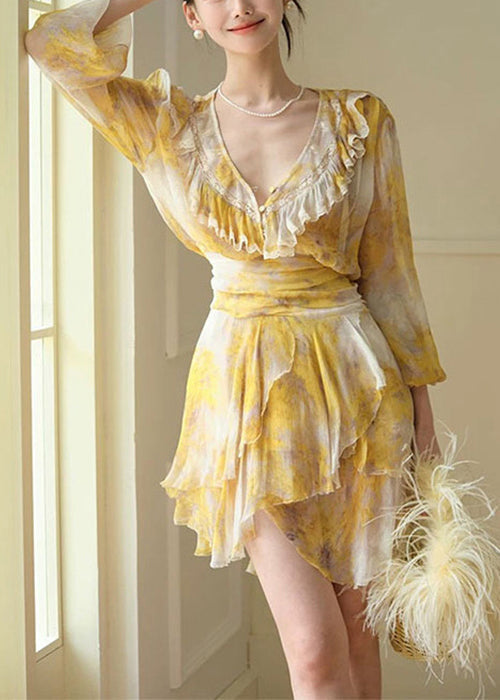 A Vintage Style Dress with Delicate Timeless Details