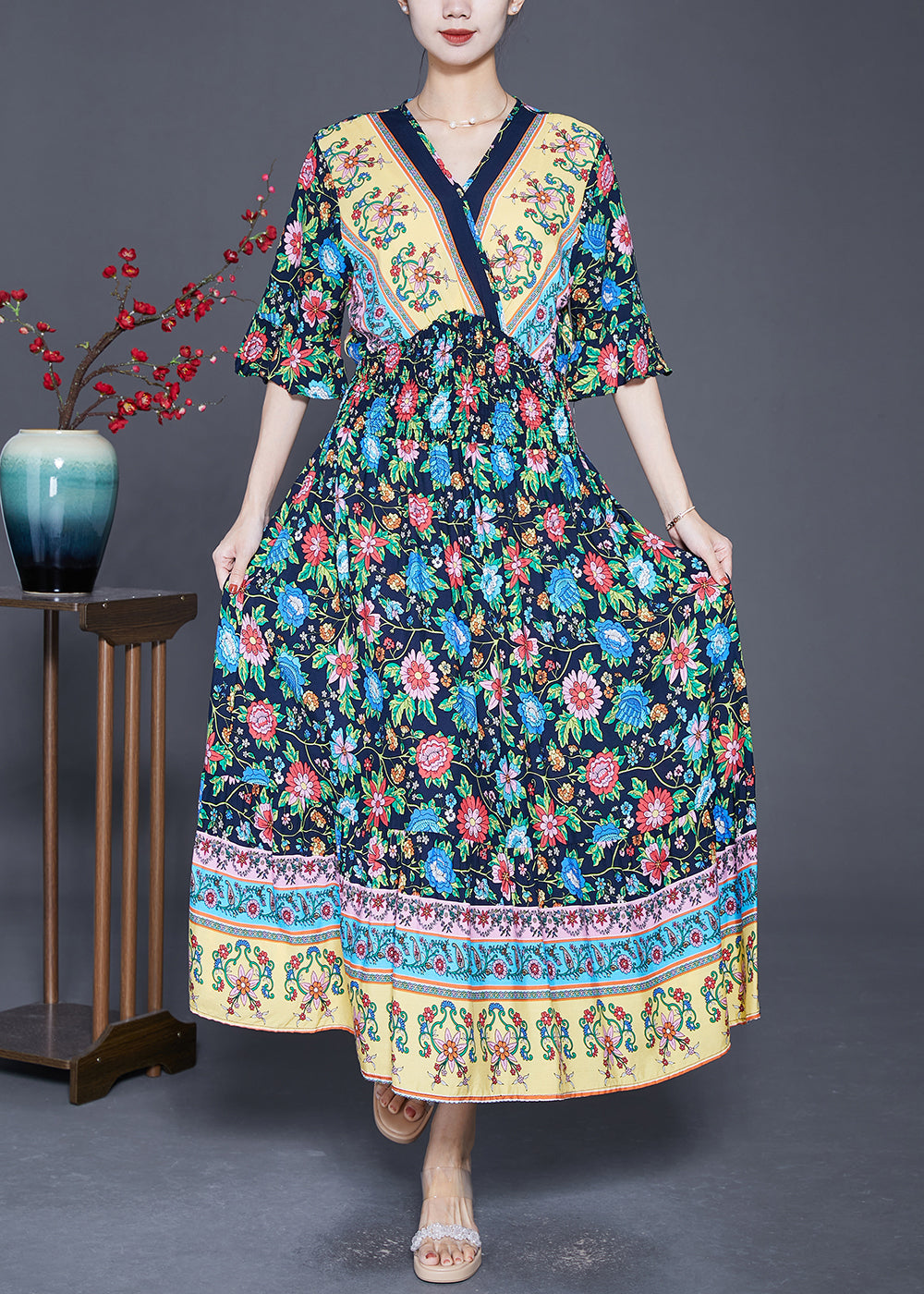 Classic Vintage & Enduringly Stylish Dress