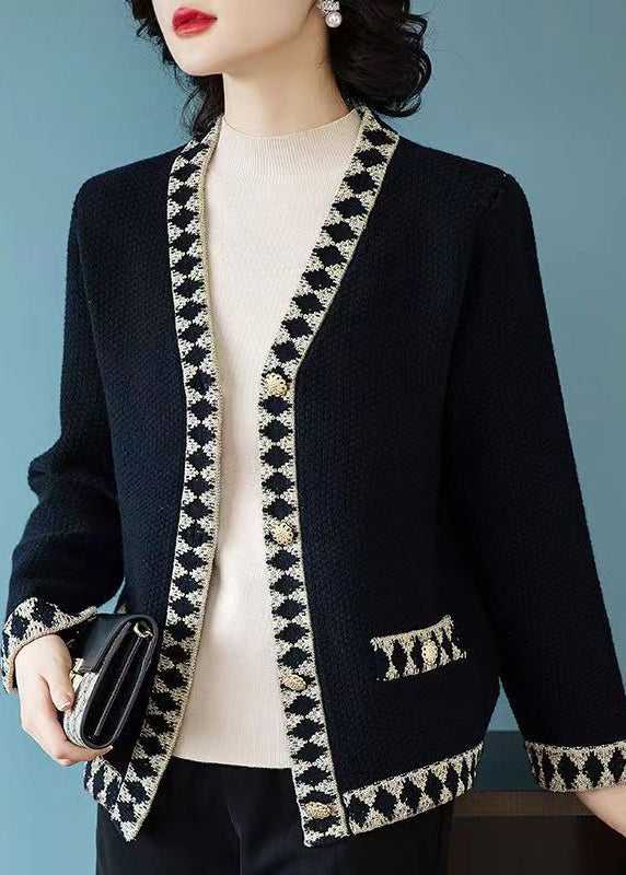 Classic Vintage Coat with a Flattering Fit