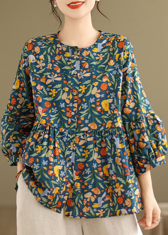 A Vintage Style Top with Delicate Timeless Details