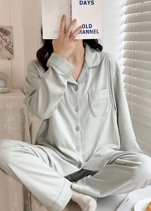 Vintage Style Garment with a Modern Fit