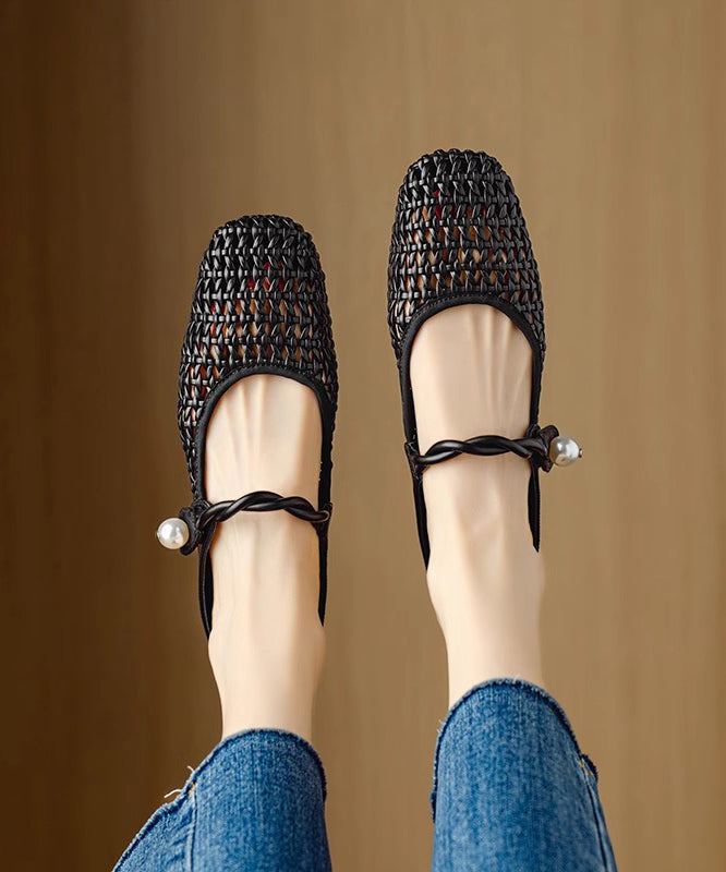 Graceful Orthopedic Sandals for Modern Look