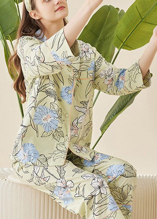 Vintage Style Garment with a Modern Fit