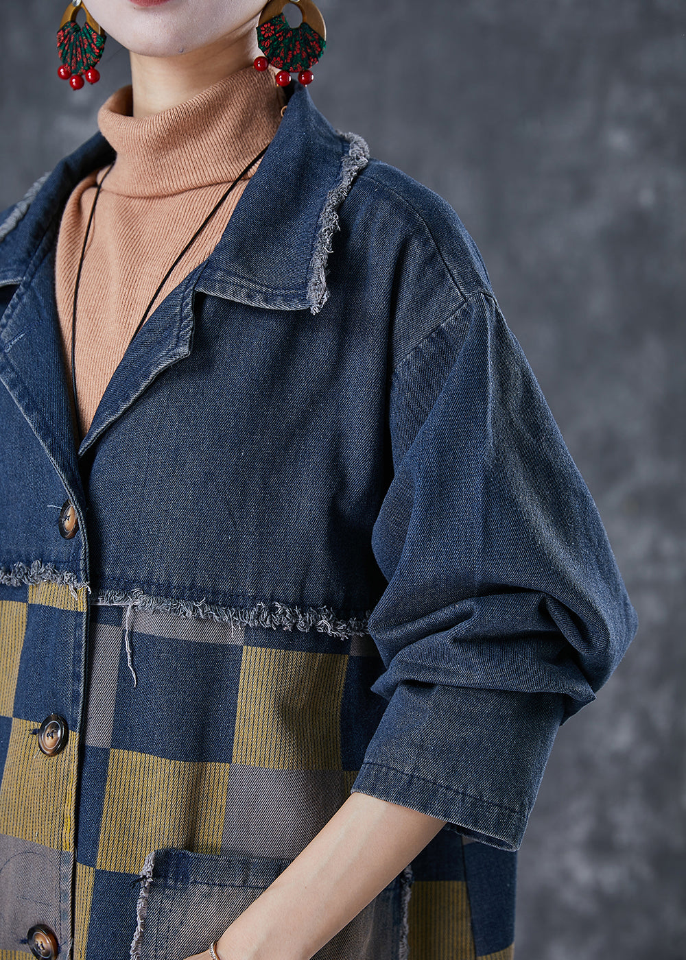 Elegantly Styled Coat for Everyday Wear
