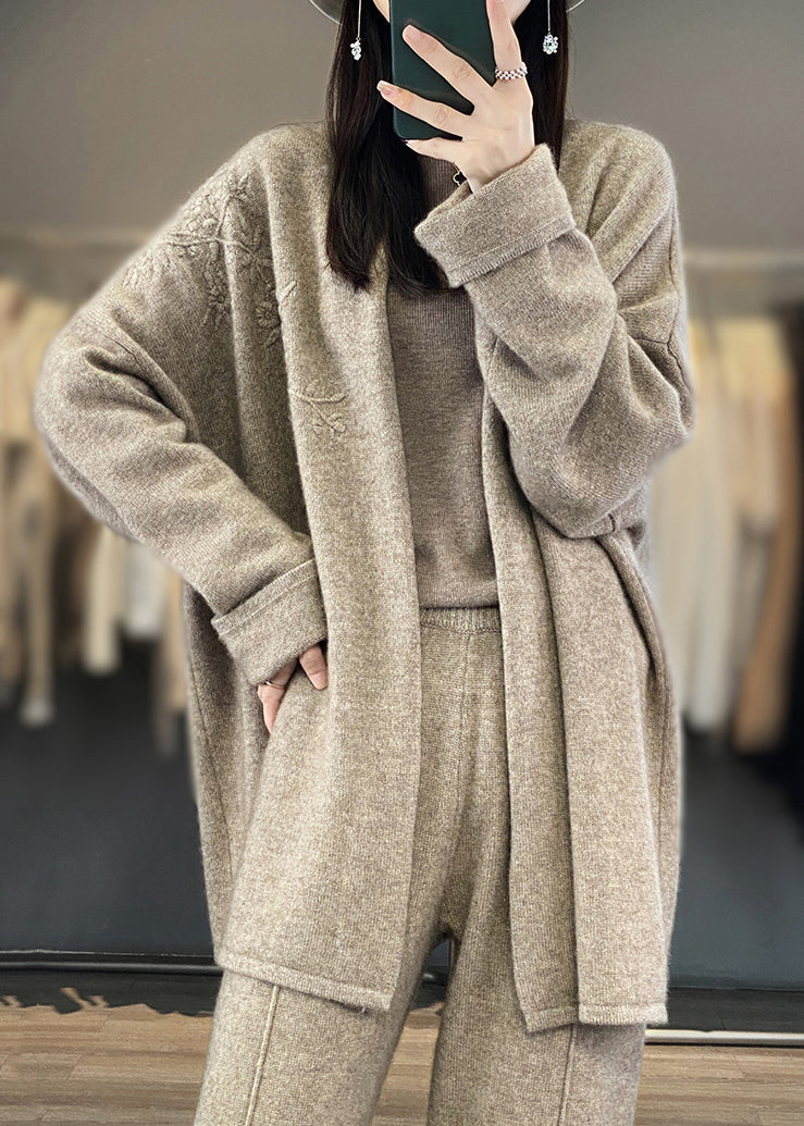 Beautifully Finished Cardigan in a Timeless Design