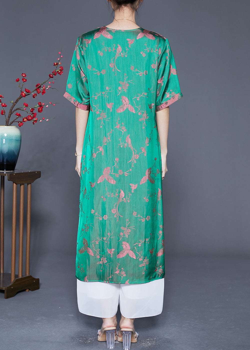 Polished Dress with an Effortless Classic Look