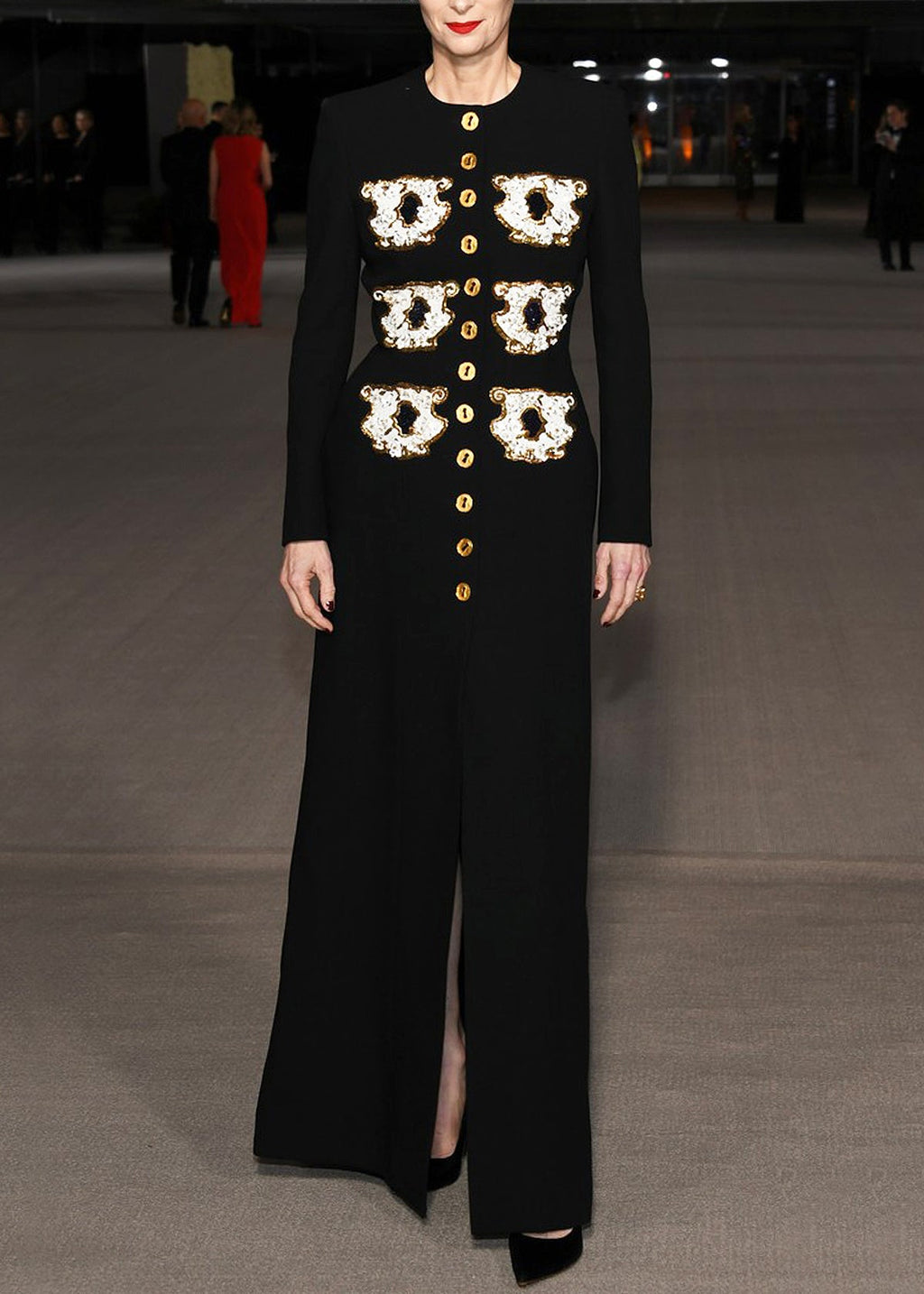 Effortlessly Elegant Coat with a Timeless Design