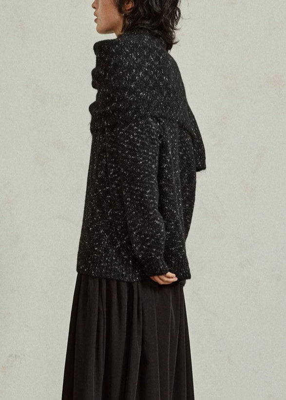 Beautifully Finished Sweater in a Timeless Design