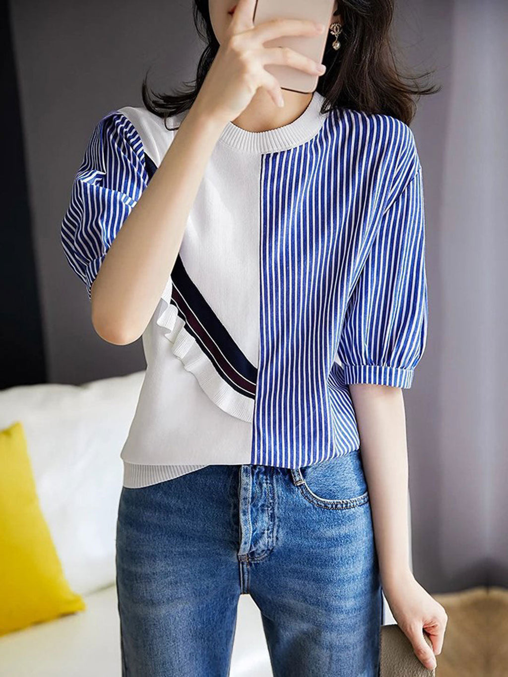 Effortlessly Elegant Sweater with a Timeless Design