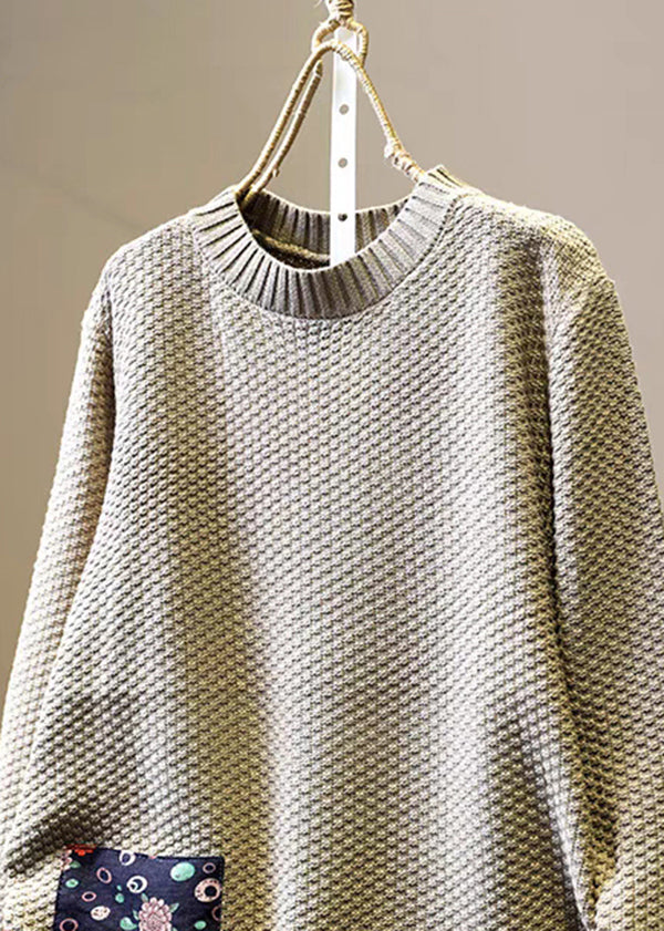 Classic Vintage Sweater with a Flattering Fit