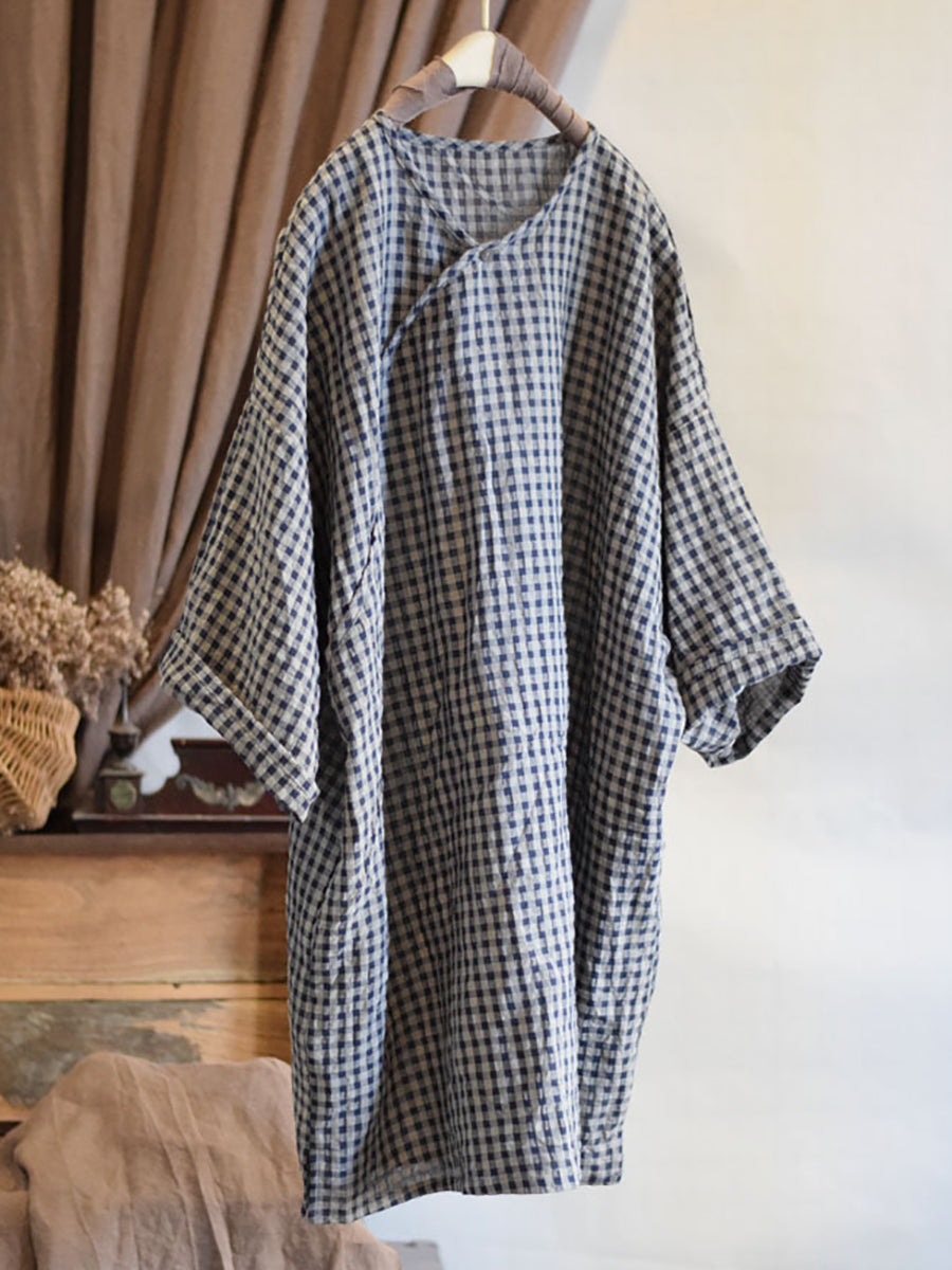 Classic Vintage Shirt with a Flattering Fit