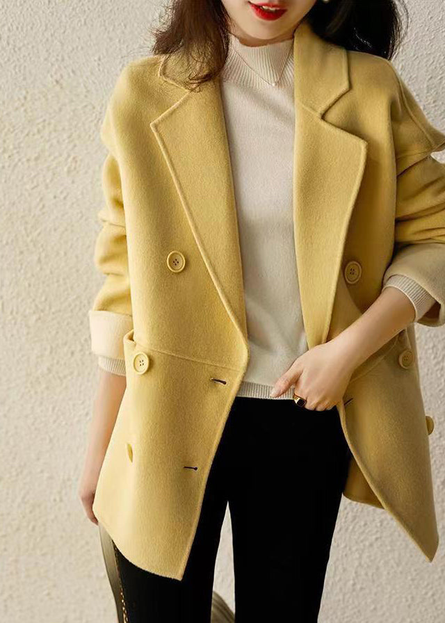 Gracefully Styled Coat for Any Occasion