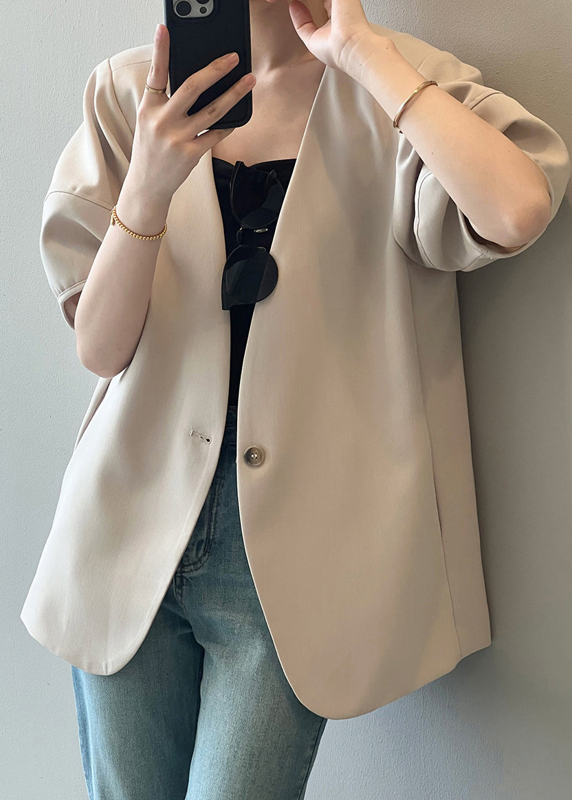Sophisticated Coat with a Clean Classic Look